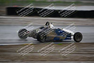 media/Nov-15-2025-CalClub SCCA (Sat) [[7bfa5a7151]]/Race/Group 2/